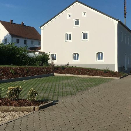 Ferienwohnung Zum Dorfwirt Риденбург Экстерьер фото