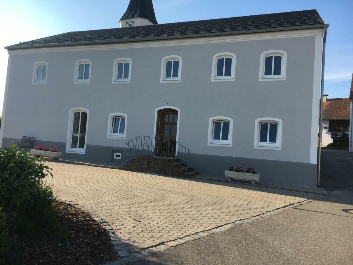 Ferienwohnung Zum Dorfwirt Риденбург Экстерьер фото